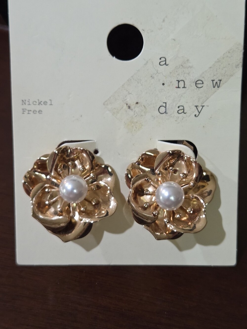 a new day Rose Gold Tone Flower Pearl Center Earrings NEW